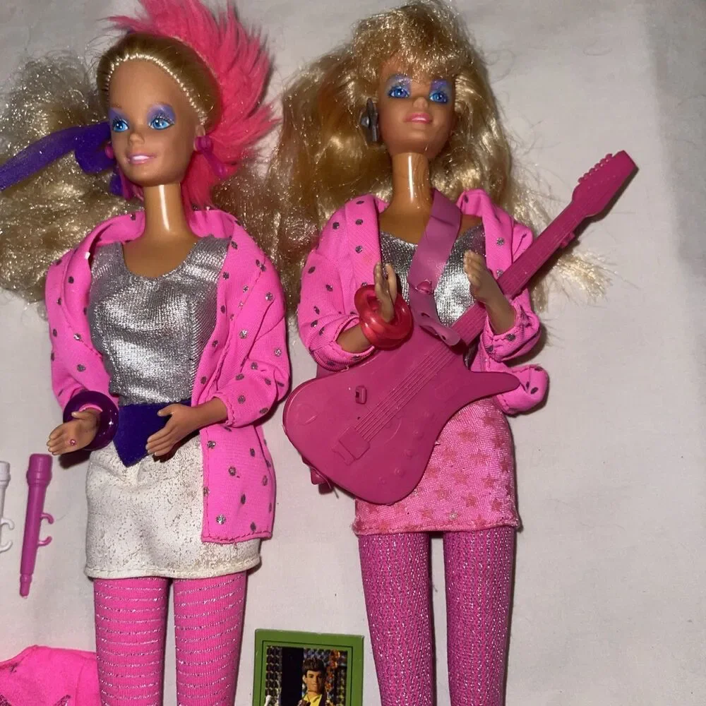 Vintage Mattel Barbie & the Rockers Dolls w/ Clothing Outfits 1985 1986